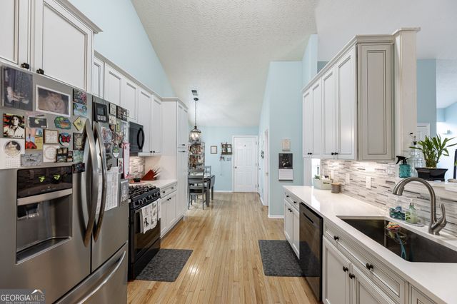 3330 Rivers End Place, Buford, GA 30518