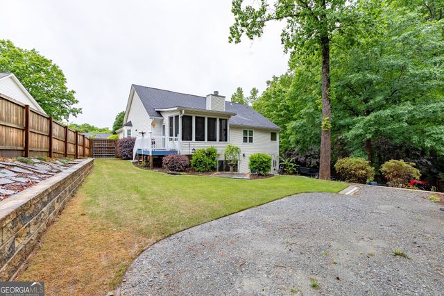 3330 Rivers End Place, Buford, GA 30518