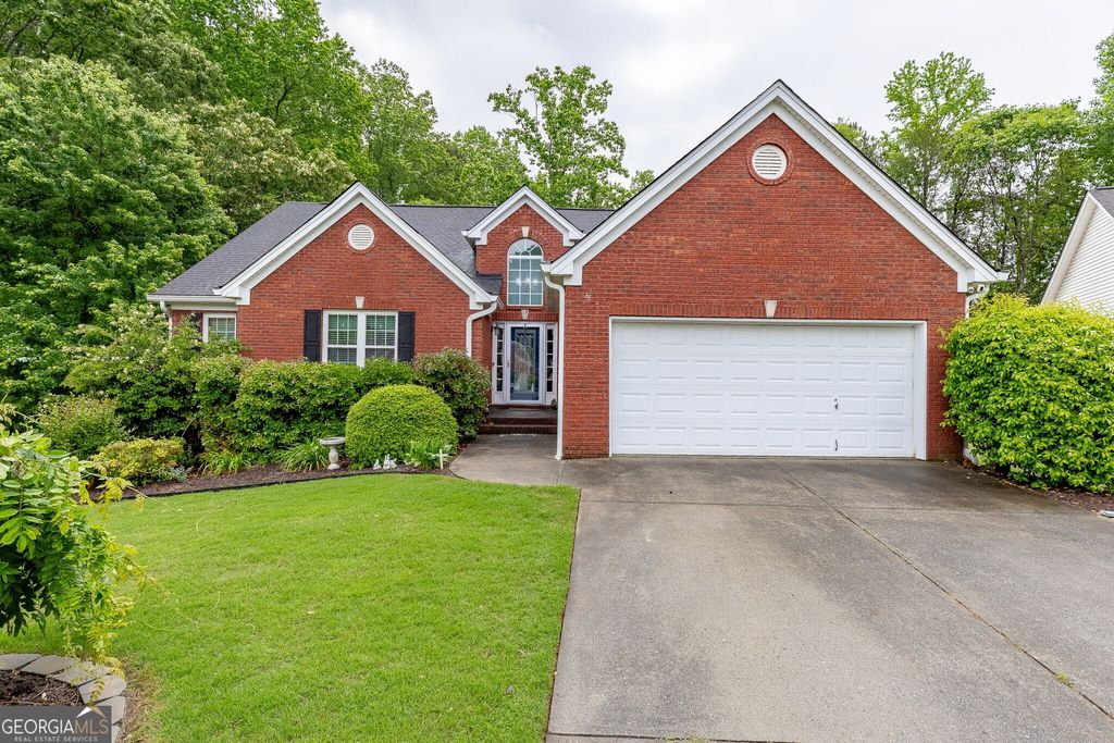 3330 Rivers End Place, Buford, GA 30518