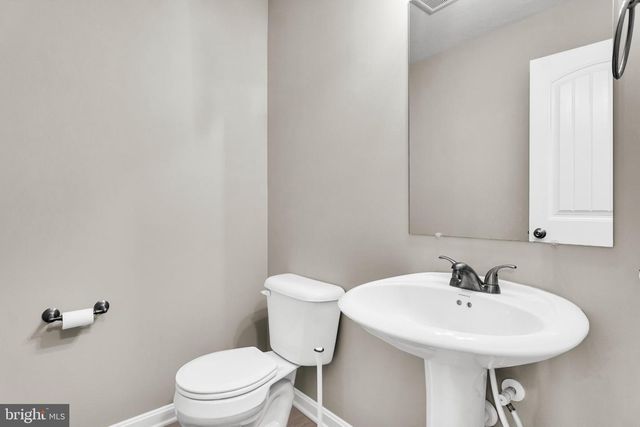 648 N COLLEGE ST, Carlisle, PA 17013