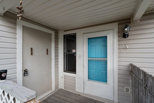 1301 Redwood Lane A, Gulf Breeze, FL 32563