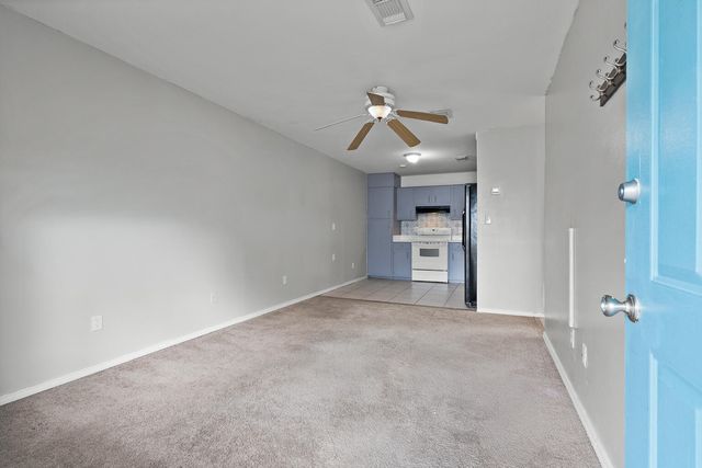 1301 Redwood Lane A, Gulf Breeze, FL 32563