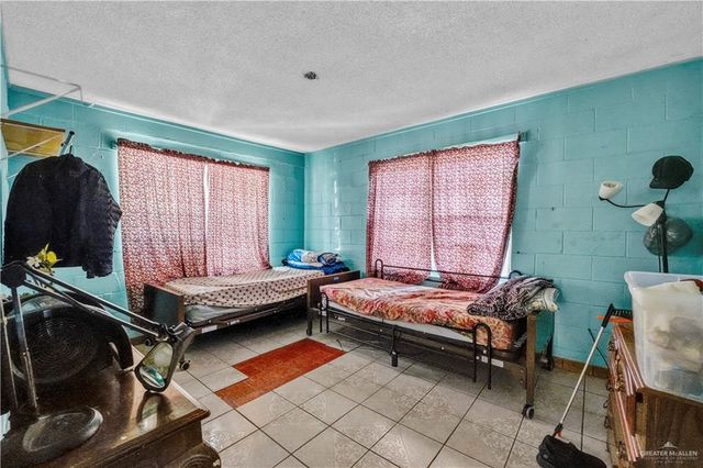 1106 E Sprague Street, Edinburg, TX 78539