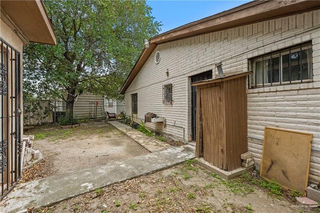 1106 E Sprague Street, Edinburg, TX 78539
