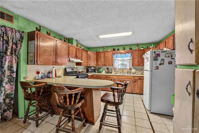 1106 E Sprague Street, Edinburg, TX 78539