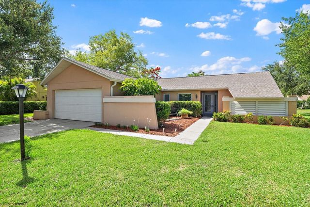 4352 KINGSTON LOOP, Sarasota, FL 34238