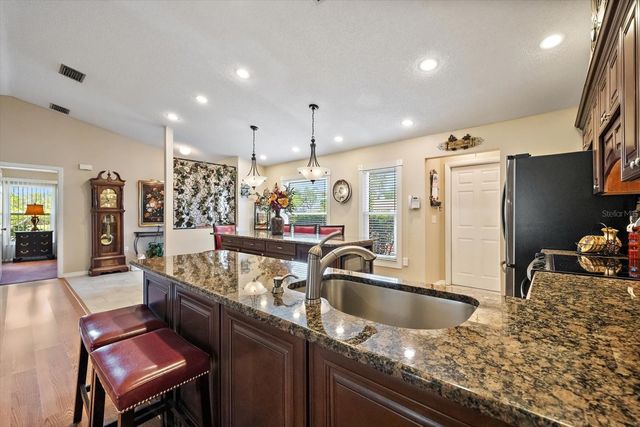 4352 KINGSTON LOOP, Sarasota, FL 34238