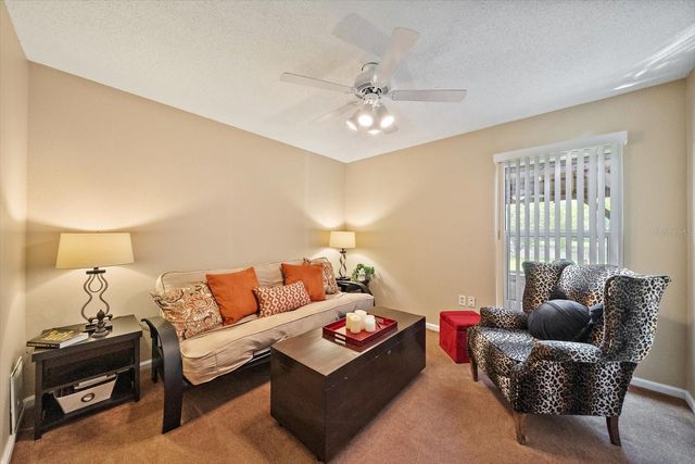 4352 KINGSTON LOOP, Sarasota, FL 34238