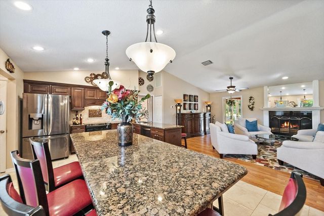 4352 KINGSTON LOOP, Sarasota, FL 34238