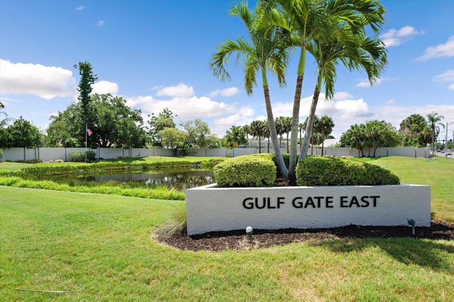 4352 KINGSTON LOOP, Sarasota, FL 34238
