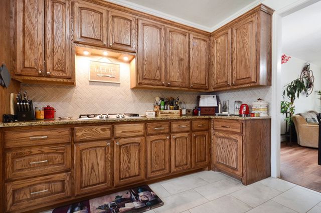 232 Patricia Lane, Highland Village, TX 75077