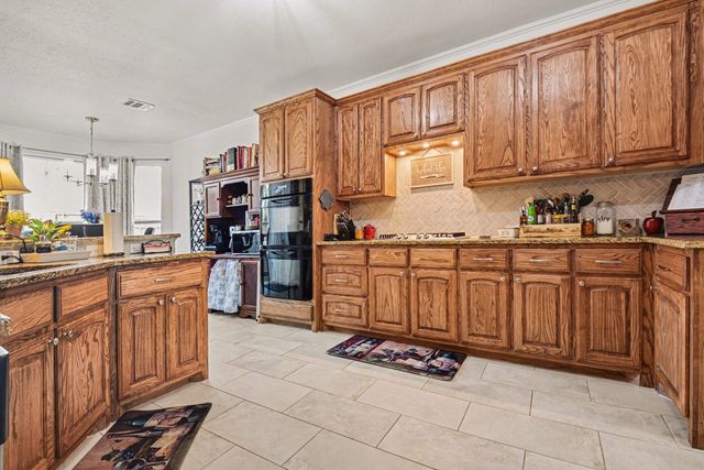 232 Patricia Lane, Highland Village, TX 75077