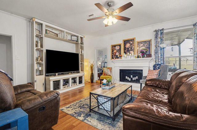 232 Patricia Lane, Highland Village, TX 75077