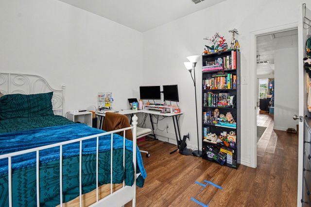 232 Patricia Lane, Highland Village, TX 75077