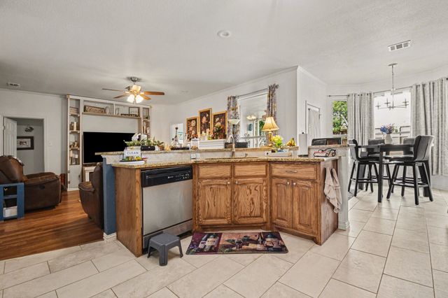 232 Patricia Lane, Highland Village, TX 75077