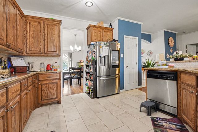 232 Patricia Lane, Highland Village, TX 75077