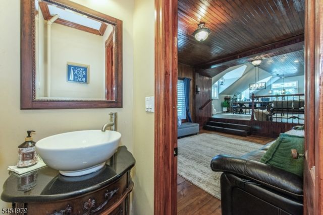 29 Sommerfield Ave, Parsippany-troy Hills Twp., NJ 07878