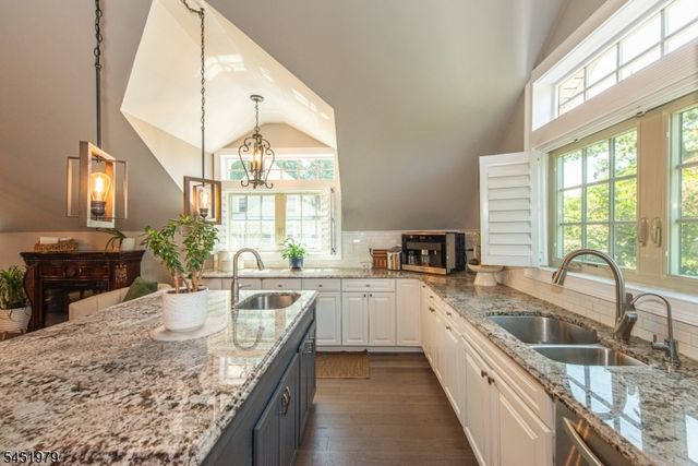 29 Sommerfield Ave, Parsippany-troy Hills Twp., NJ 07878