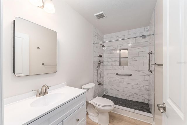 18124 SW 75TH AVENUE, Archer, FL 32618