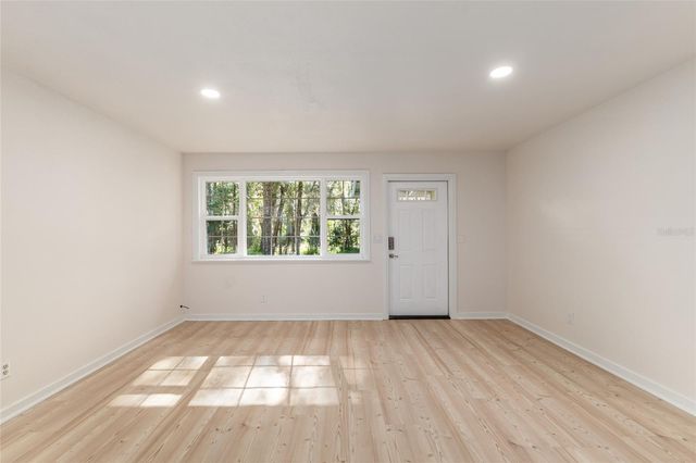 18124 SW 75TH AVENUE, Archer, FL 32618