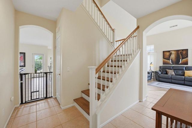 3234 Meadow Grass Lane, Escondido, CA 92027