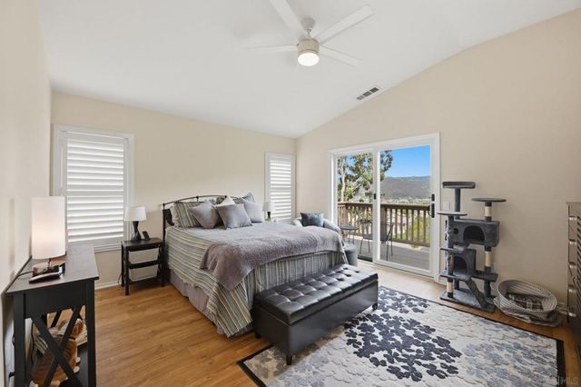 3234 Meadow Grass Lane, Escondido, CA 92027