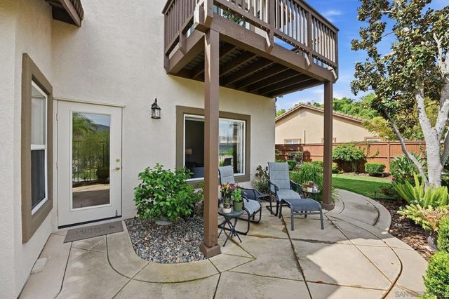 3234 Meadow Grass Lane, Escondido, CA 92027