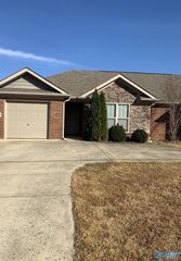 1785 Ready Section Road A, Toney, AL 35773