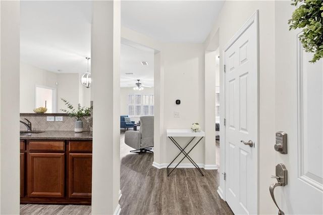 4805 W Village Way SE 1105, Smyrna, GA 30080