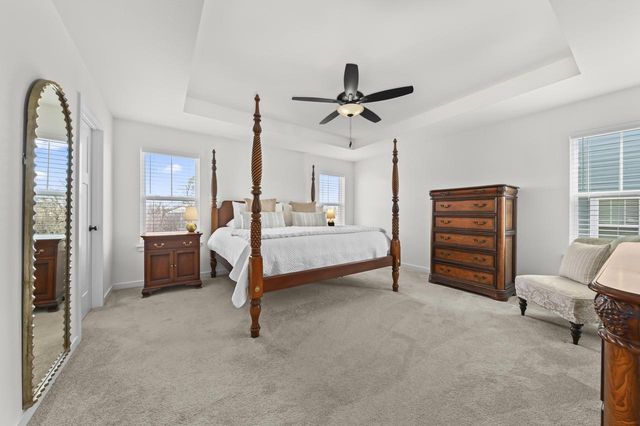 N118W7360 Fairway LANE, Cedarburg, WI 53012