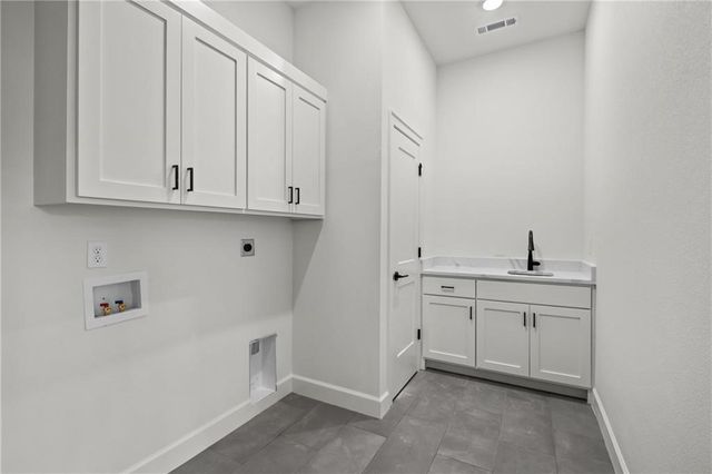 550 Apollo Drive, Centerton, AR 72719