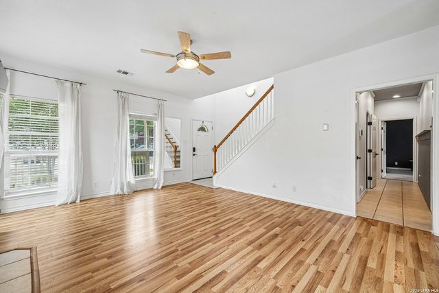 15727 Knolldown, San Antonio, TX 78247