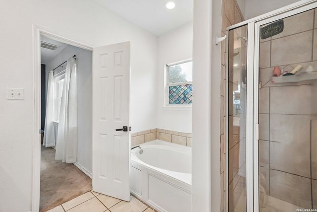 15727 Knolldown, San Antonio, TX 78247