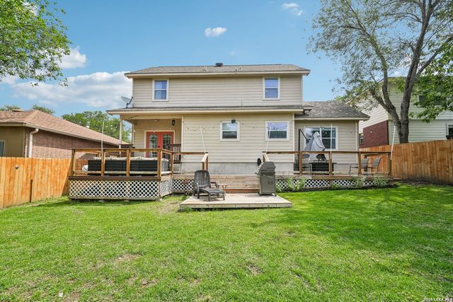 15727 Knolldown, San Antonio, TX 78247