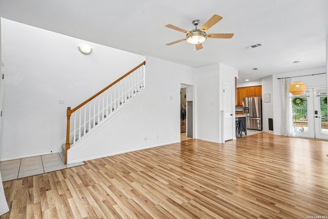 15727 Knolldown, San Antonio, TX 78247