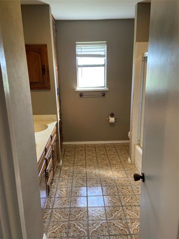 781 January Lane, Ponder, TX 76259