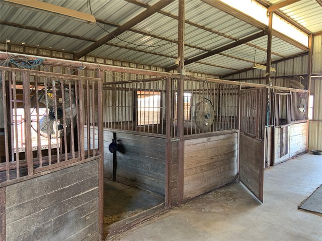 781 January Lane, Ponder, TX 76259