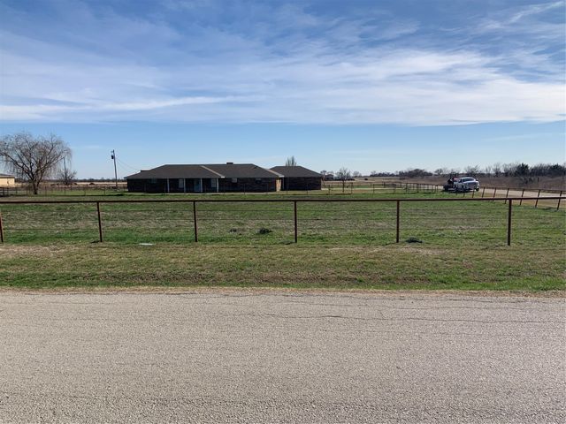 781 January Lane, Ponder, TX 76259