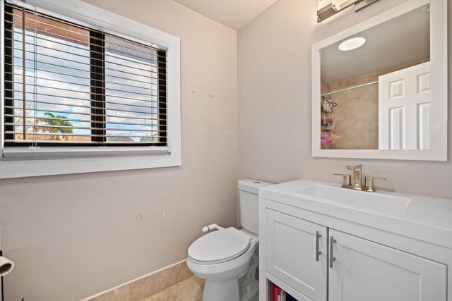 6187 Laurel Lane, Tamarac, FL 33319