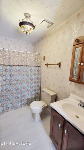 2333 Thorn Grove Pike, Knoxville, TN 37914