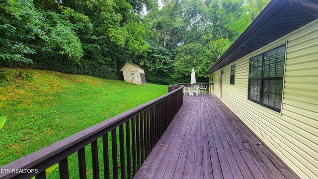 2333 Thorn Grove Pike, Knoxville, TN 37914