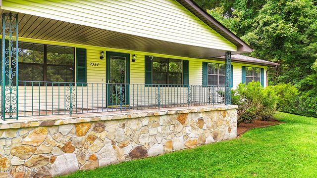 2333 Thorn Grove Pike, Knoxville, TN 37914
