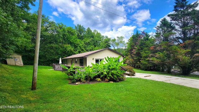 2333 Thorn Grove Pike, Knoxville, TN 37914