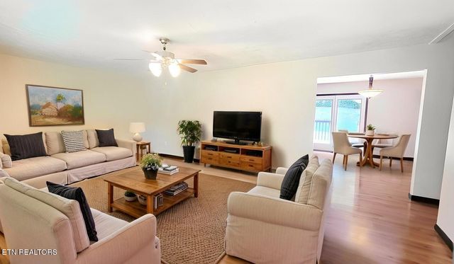2333 Thorn Grove Pike, Knoxville, TN 37914