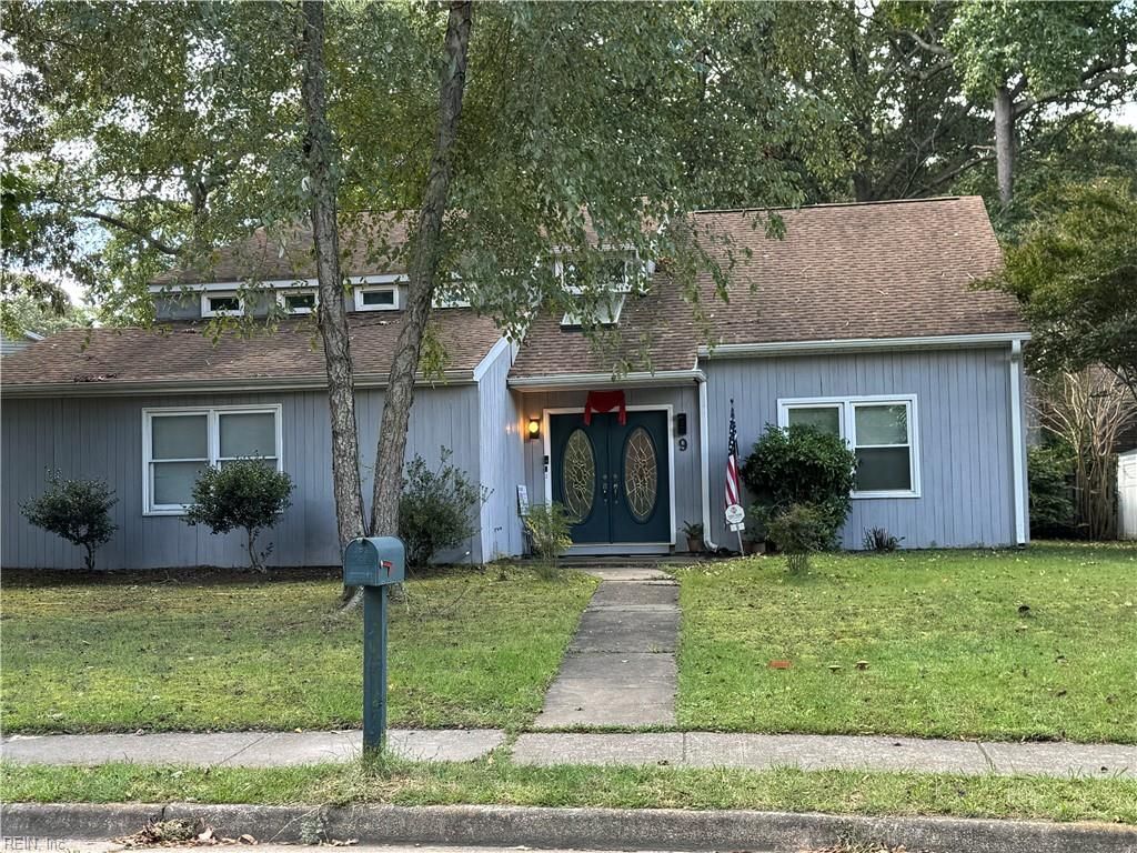 9 Kenilworth DR, Hampton, VA 23666