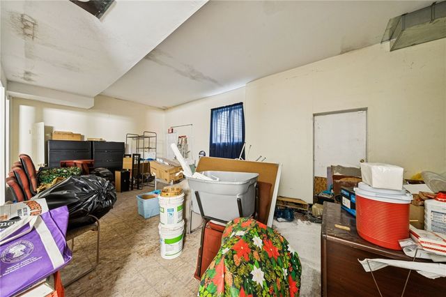 8304 Frankstown Ave, Wilkinsburg, PA 15221