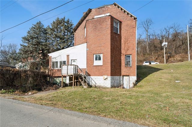 8304 Frankstown Ave, Wilkinsburg, PA 15221