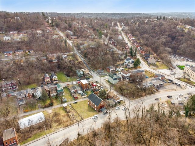 8304 Frankstown Ave, Wilkinsburg, PA 15221