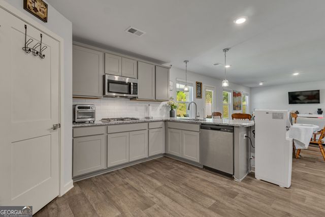 706 Windstream Drive, Lagrange, GA 30241