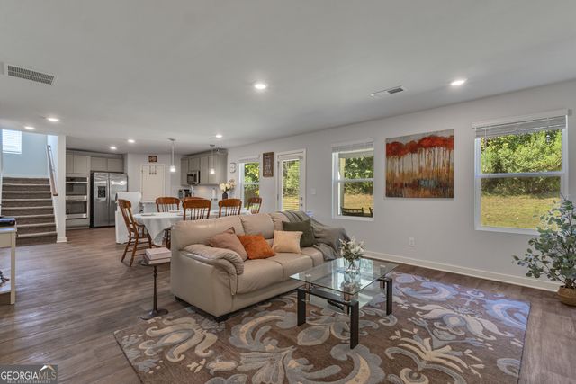 706 Windstream Drive, Lagrange, GA 30241